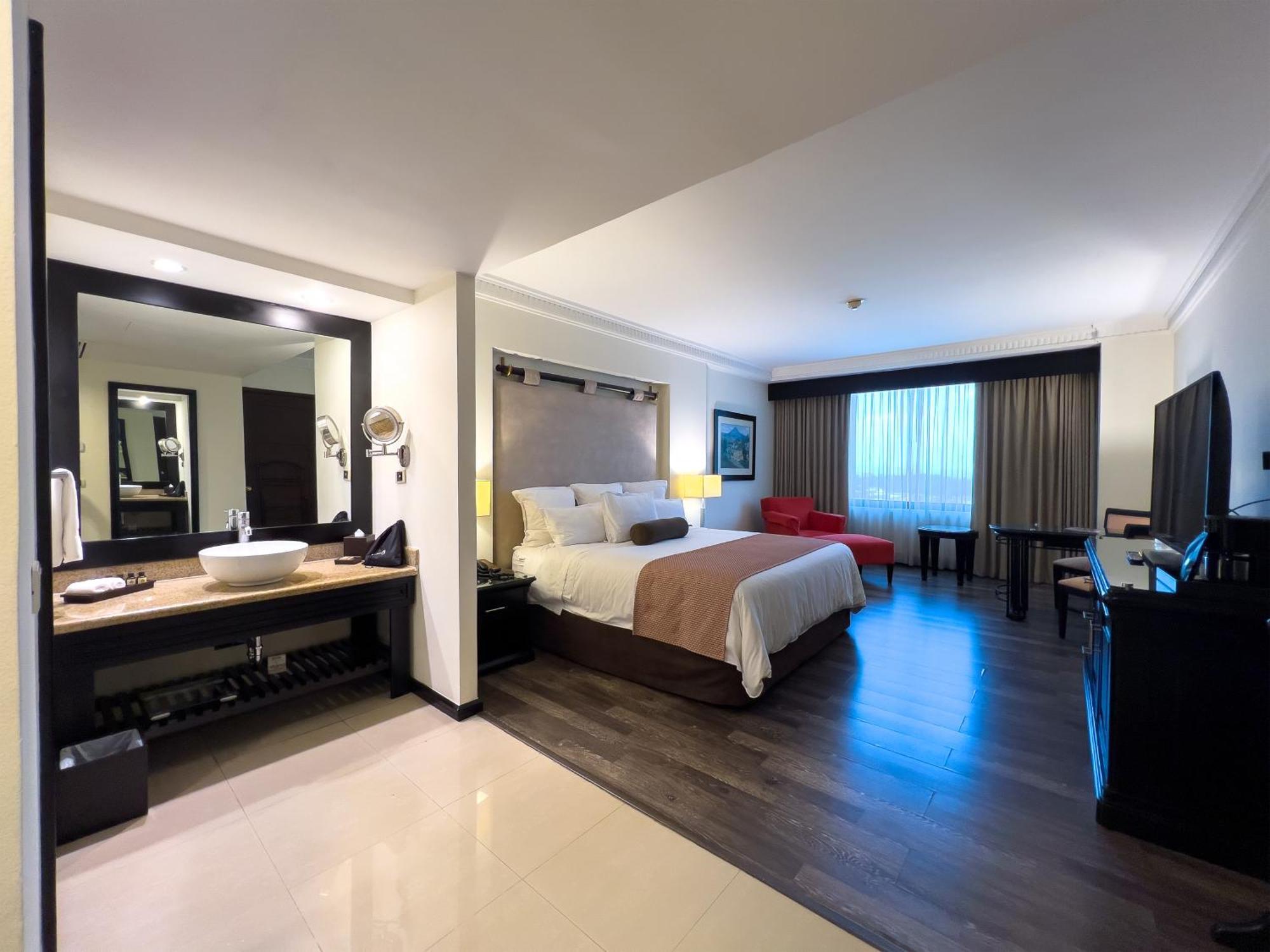 Tikal Futura Hotel & Convention Center Guatemala City Phòng bức ảnh